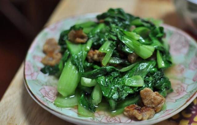 油渣怎么做好吃，油渣怎么做才更好吃（猪油渣5种最好吃的做法）