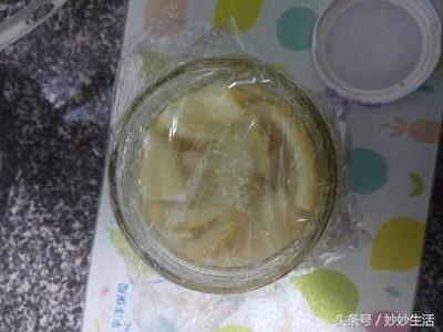 糖渍柠檬怎么泡来吃，教你做糖渍柠檬片
