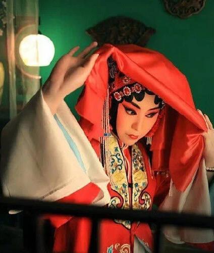 不如相忘于江湖，相濡以沫 ，不如相忘于江湖