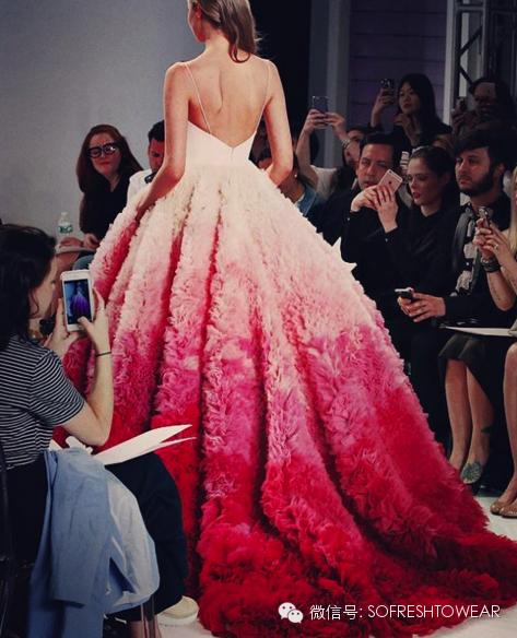 结婚婚纱怎么穿才好看，让你成为最美新娘