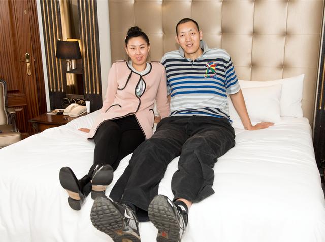 2米36姚明身高，比姚明还高10公分