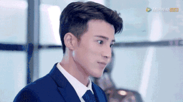 快乐大本营陈翔武艺，快男陈翔红衣女装