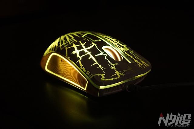森松尼鼠标s-m11拆解教程，森松尼S-M11游戏鼠标拆解评测