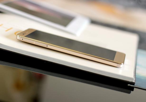 荣耀5x参数配置详解，斩获1000元-1500元销冠