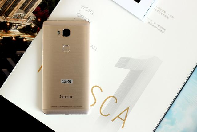 荣耀5x参数配置详解，斩获1000元-1500元销冠