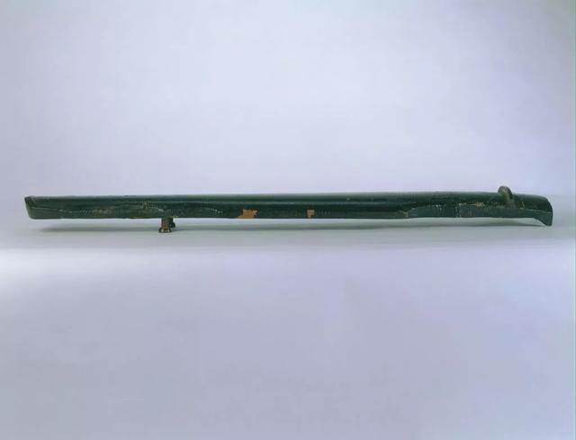 古琴外形简介，馆藏古琴已曲高和寡