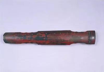 古琴外形简介，馆藏古琴已曲高和寡