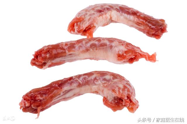 吃鸡翅尖的危害，鸡翅尖的危害大吗（鸡翅尖真的是聚集毒素的地方吗）