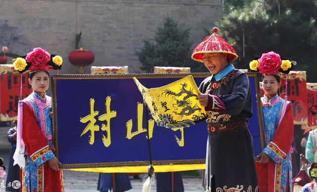 古代圣旨上的钦赐是啥意思，一块匾上雕刻的文史知识