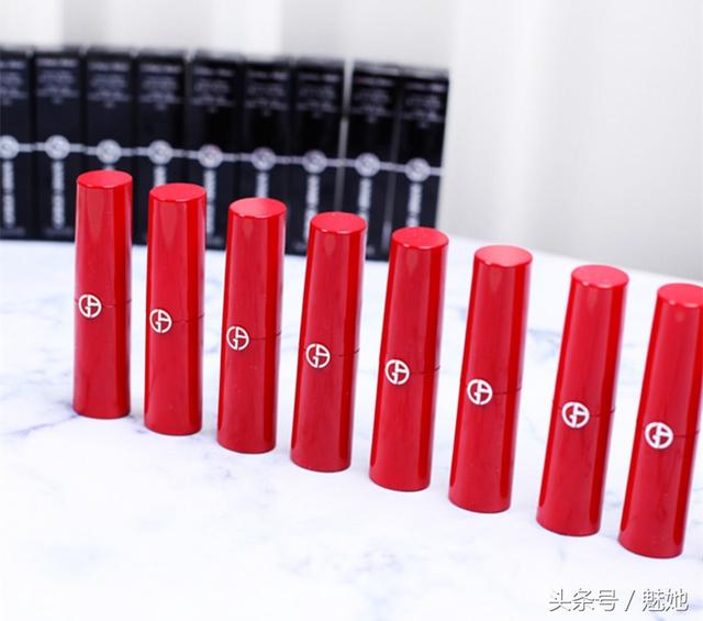 春夏秋冬适合什么颜色口红，新年必备的六支粉色口红