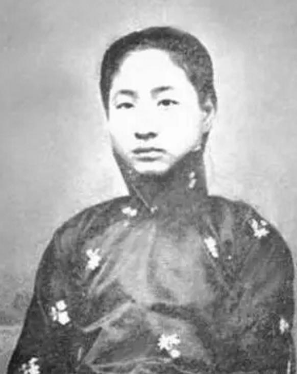 蔡锷一生最大的成就，蔡锷不愧是文武全才