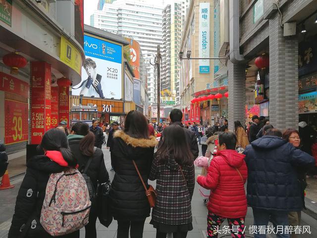 深圳东门步行街历史，它是深圳最大最繁华最古老的步行街