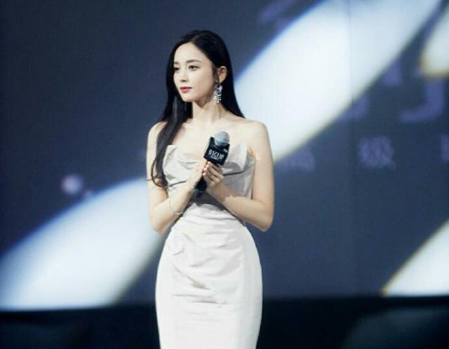 十二星座代表的赵丽颖的角色，十二星座时尚女明星代表