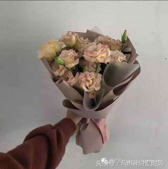 七夕送女朋友什么礼物好最有意义2018情人节送花攻略，比送玫瑰强一万倍~