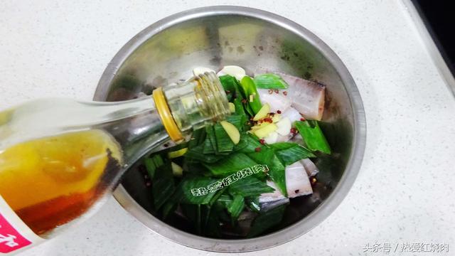 怎样炸带鱼好吃，油炸带鱼怎么做酥脆好吃