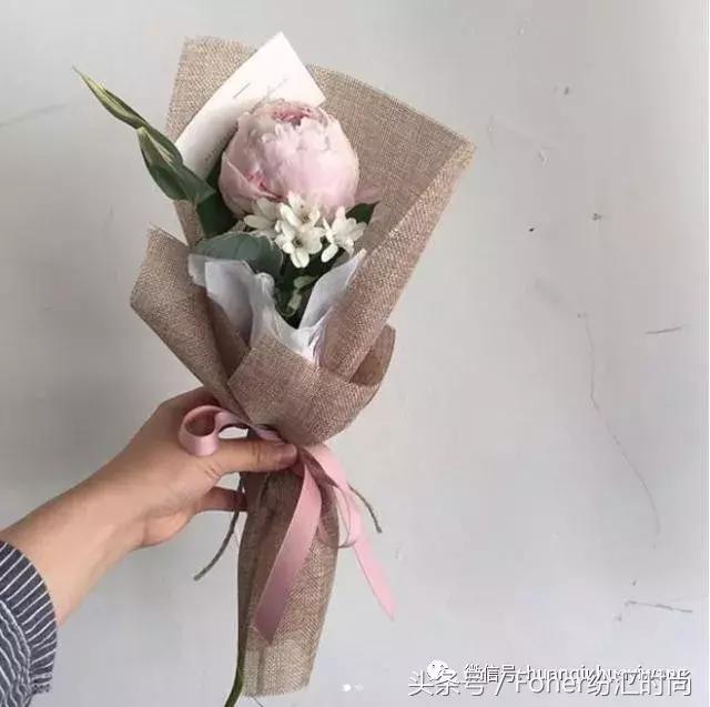 七夕送女朋友什么礼物好最有意义2018情人节送花攻略，比送玫瑰强一万倍~