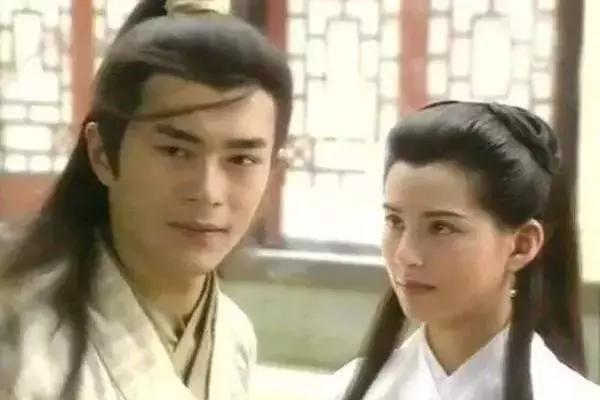 金庸笔下人物名字的含义，金庸人物姓名意义