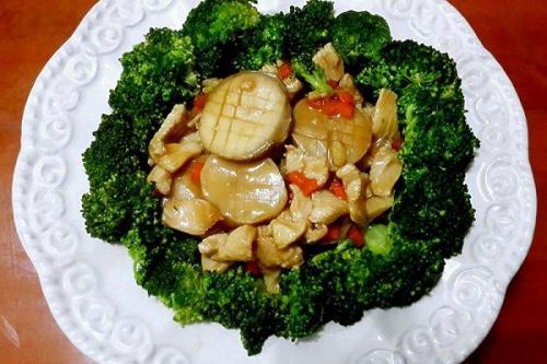 炒鸡腿菇怎么炒好吃呢，爆炒鸡腿菇