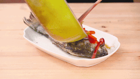 糖醋鱼怎么做好吃，怎么做糖醋鱼好吃又简单易学