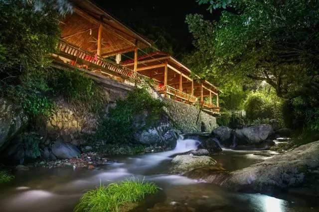 三衢石林风景区，春节假期浪起来（衢州白天游玩景点有哪些）