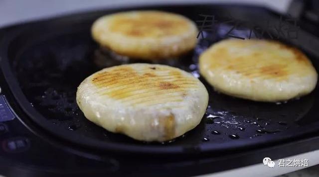 肉饼是什么做的，来做让人充满食欲的肉饼吧