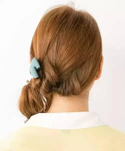 马尾怎么扎好看，高马尾编发怎么扎好看简单显发量（女神必备的一款高马尾）