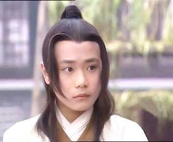 不知道错过了就无法回头，就再也回不了头