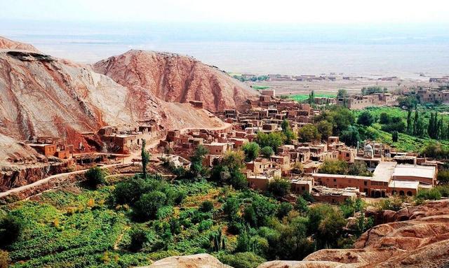 世界最低的盆地是什么地方，世界最低的盆地-低于海平面154米