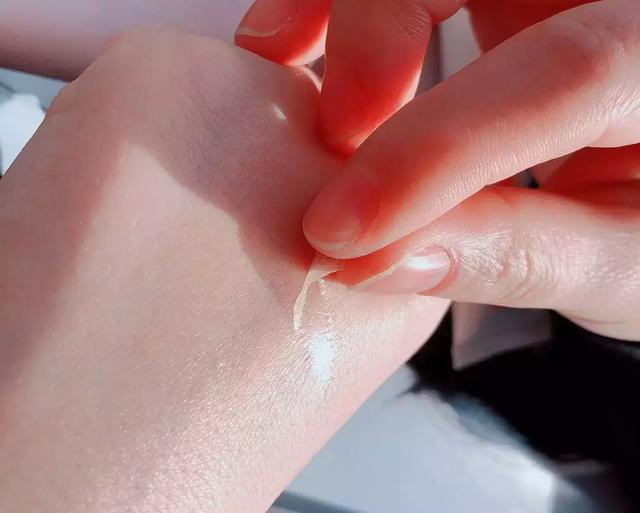 脂肪粒可以挤掉吗，脂肪粒可以手动挤出吗（小心与HPV病毒相关）