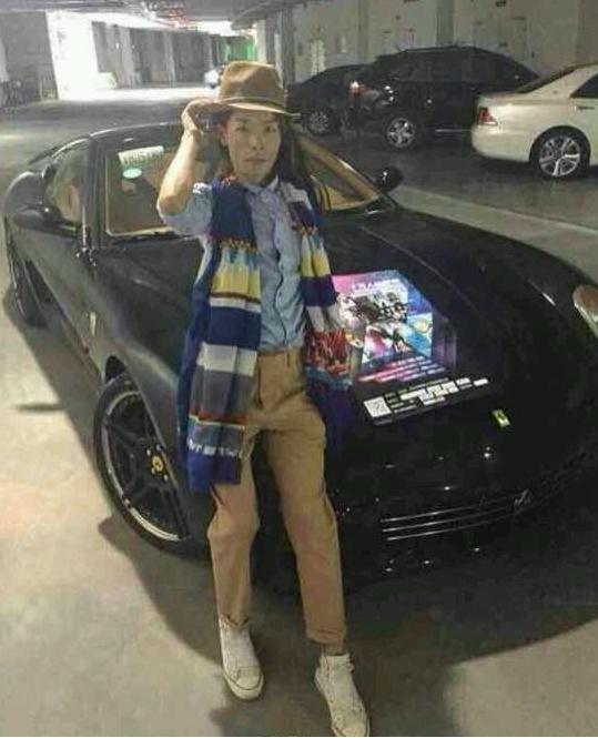 最丑富二代蛇精男西紅士，西紅士又出來“作妖”了