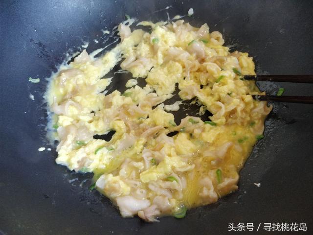 爆炒海螺片儿怎么做，这么炒鲜香滑嫩