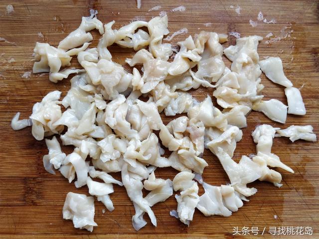 爆炒海螺片儿怎么做，这么炒鲜香滑嫩