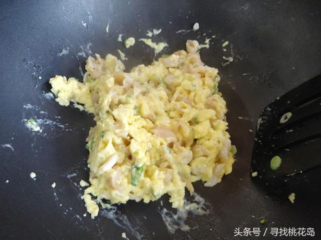 爆炒海螺片儿怎么做，这么炒鲜香滑嫩