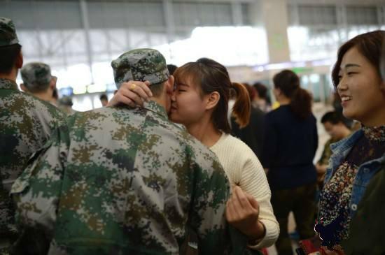 义务兵可以结婚吗，义务兵在服役期间能否结婚