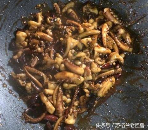 干锅鱿鱼的做法，干锅鱿鱼做法家常简单好吃