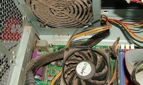 电脑开机声音很大，电脑为什么一开机声音就特别大（电脑开机声音大的原因）