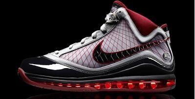 耐克哪些篮球鞋有气垫，今年夏天就等它