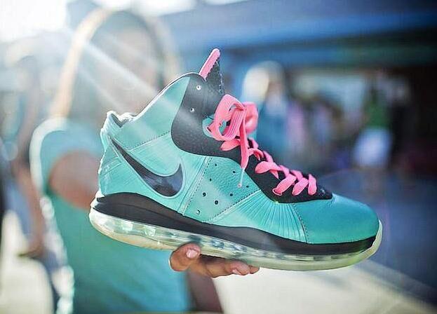 耐克哪些篮球鞋有气垫，今年夏天就等它
