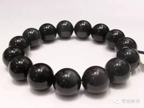 冰种黑曜石有保健作用吗，黑曜石貔貅的不同种类及特点