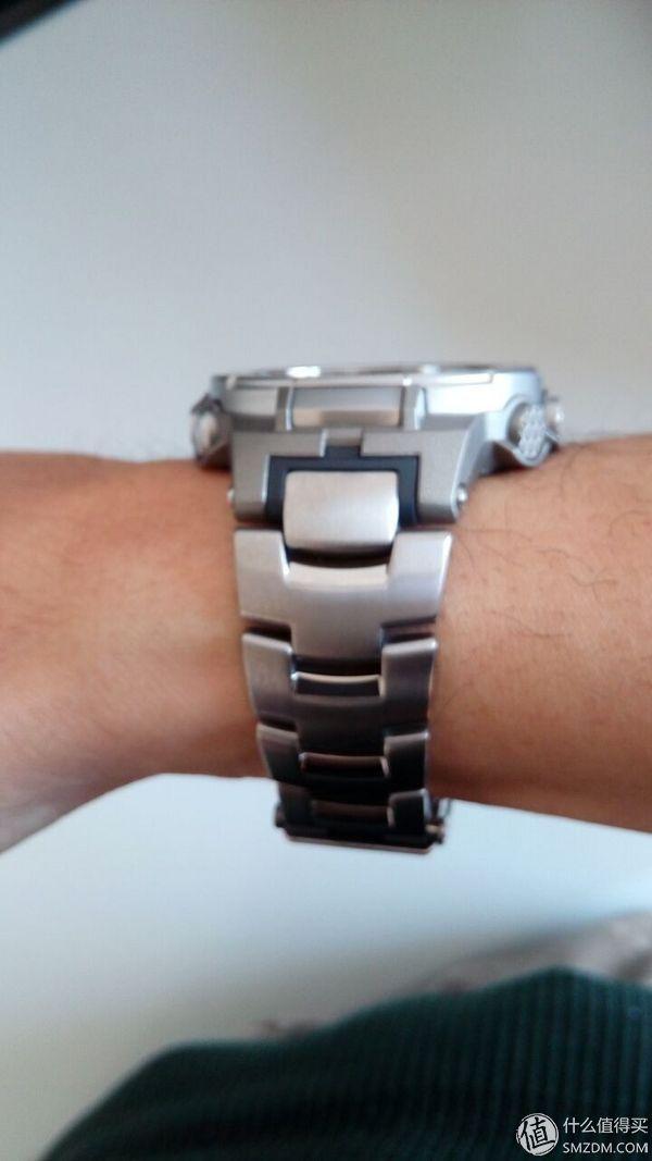 卡西欧光动能手表，卡西欧光动能限量版手表评测（全金属节奏Casio卡西欧）