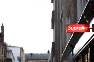 潮牌之王supreme，时尚来自美国的街头品牌