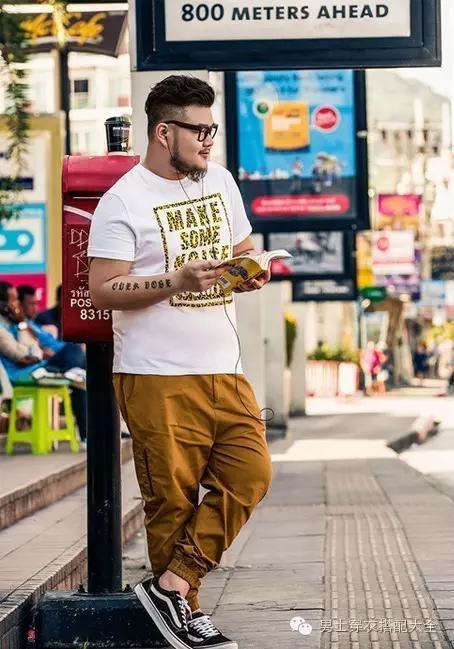 肥胖者夏季男t恤(肥胖的男士应该怎样穿着好看)