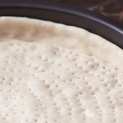 正宗披萨的做法，教你从饼皮开始在家做