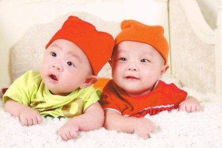 生龙凤胎的秘诀，怎么样生龙凤胎几率高（生龙凤胎的5大秘诀）