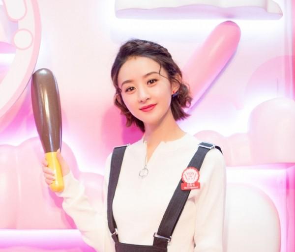 赵丽颖同款的短发侧边麻花辫，教你甜美教你萌之赵丽颖同款“杨桃辫”