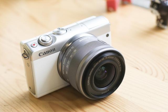 索尼a6500，佳能m6二代和索尼a6500选哪个