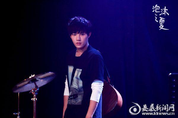 泡沫之夏电视剧黄圣池唱过的歌，黄圣池泡沫之夏迎大结局