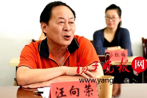 关于姐姐结婚诗歌，扬州为护士姐姐