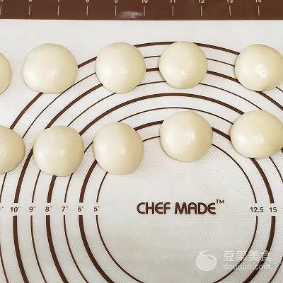 正宗云南鲜花饼的做法，玫瑰鲜花饼的做法