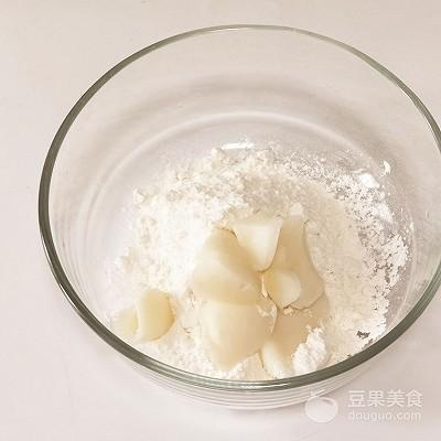 正宗云南鲜花饼的做法，玫瑰鲜花饼的做法